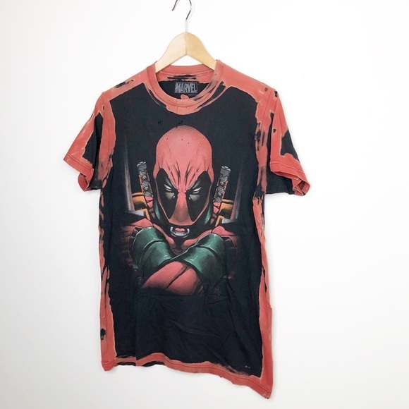 MARVEL Dead Pool distressed, graphic T-shirt - Picture 3 of 7